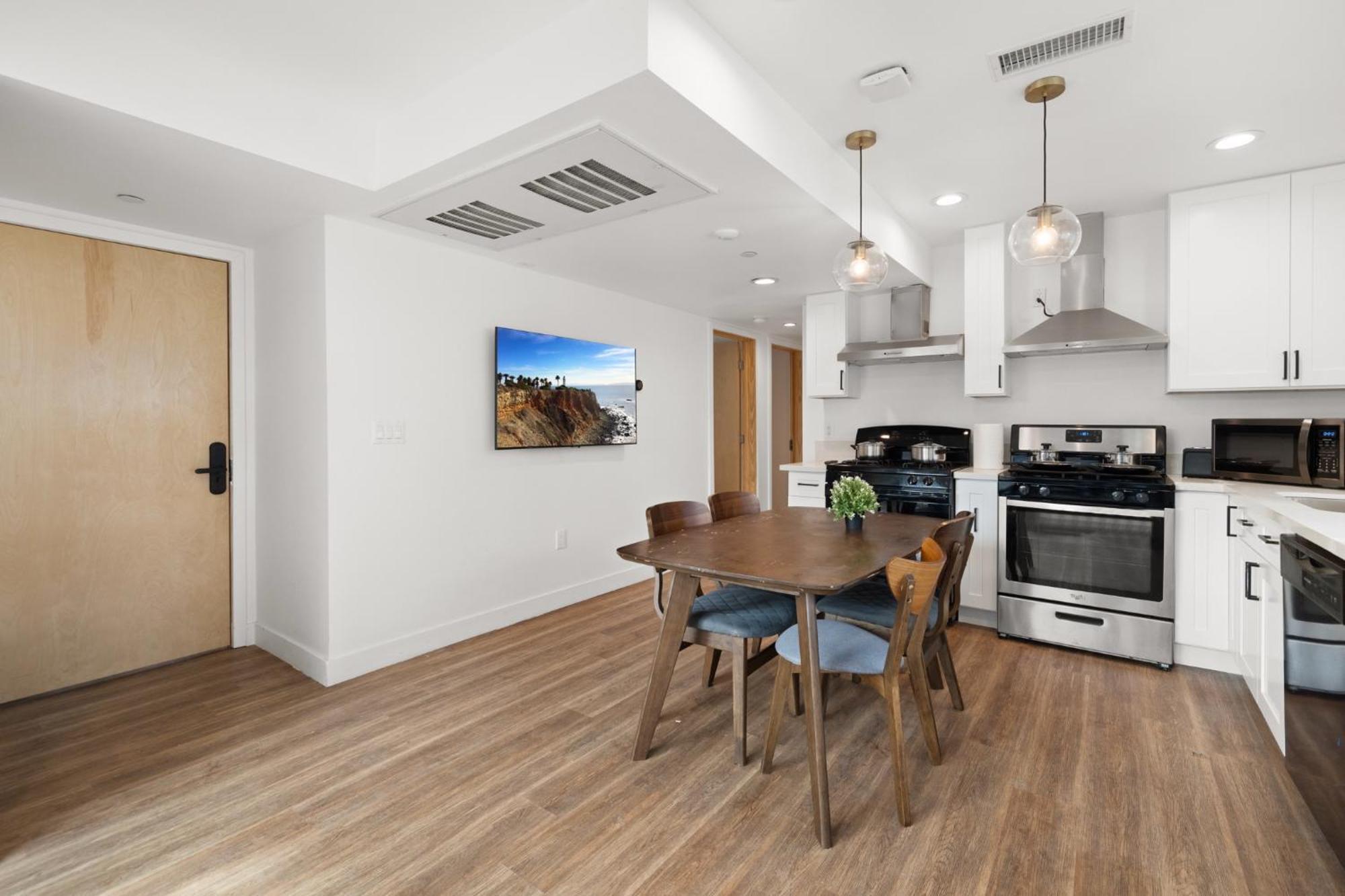 Charming Urban Retreat Near Usc In La- Private Room With Share Living Room With Kitchen Los Angeles Luaran gambar